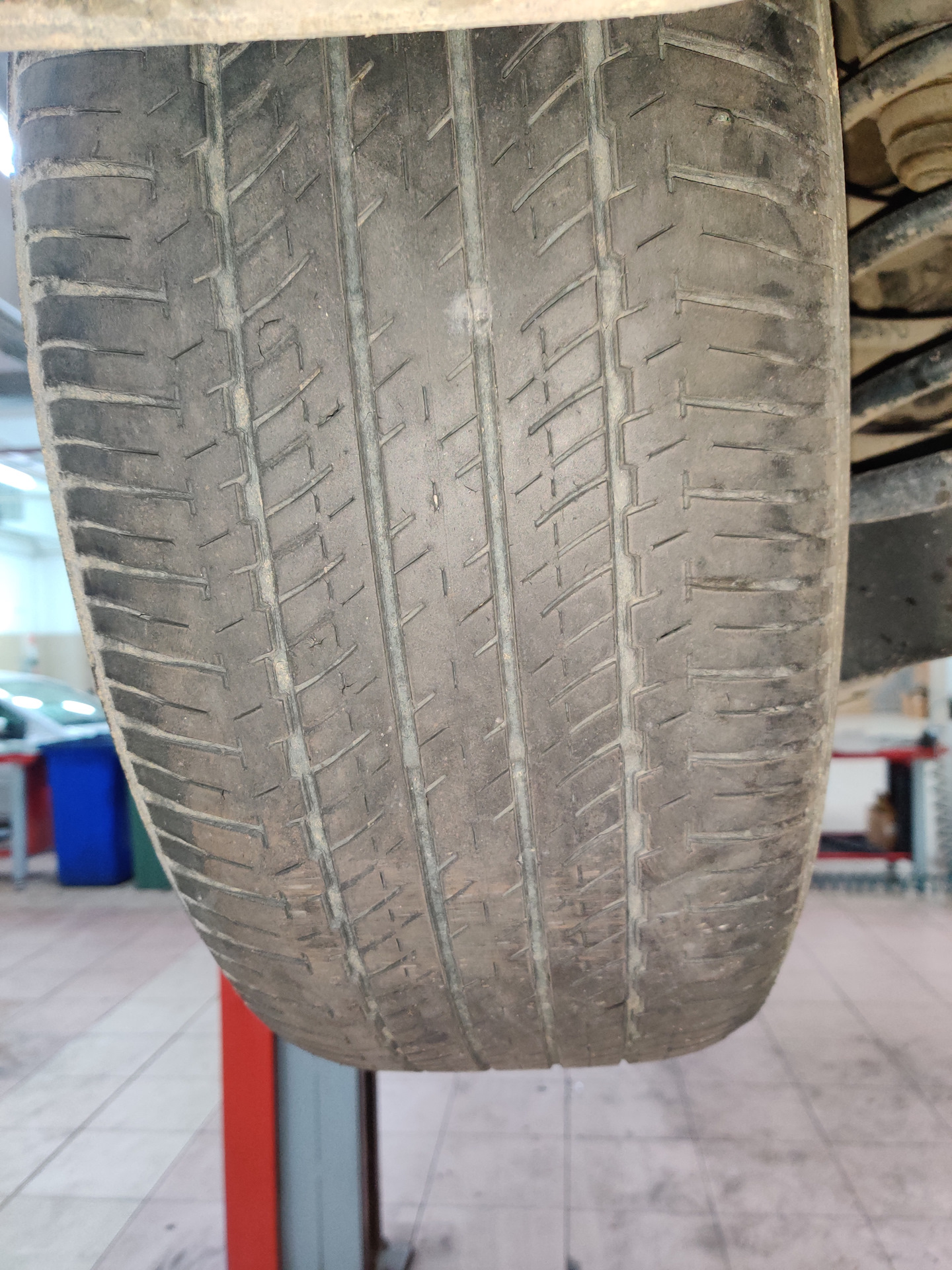 245 55 r19. Bridgestone Dueler h/l 422 245/55 r19.