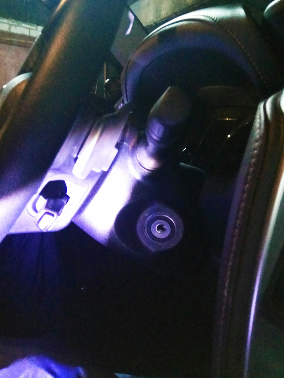 Фото в бортжурнале Toyota Fortuner (2G)