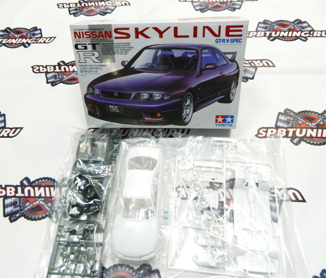 Сборные модели nissan skyline. Сборная модель автомобиля Nissan Skyline r34. Nissan r33 Tamiya. Сборная модель Tamiya Nissan Skyline. Nissan Skyline r33 сборная модель.