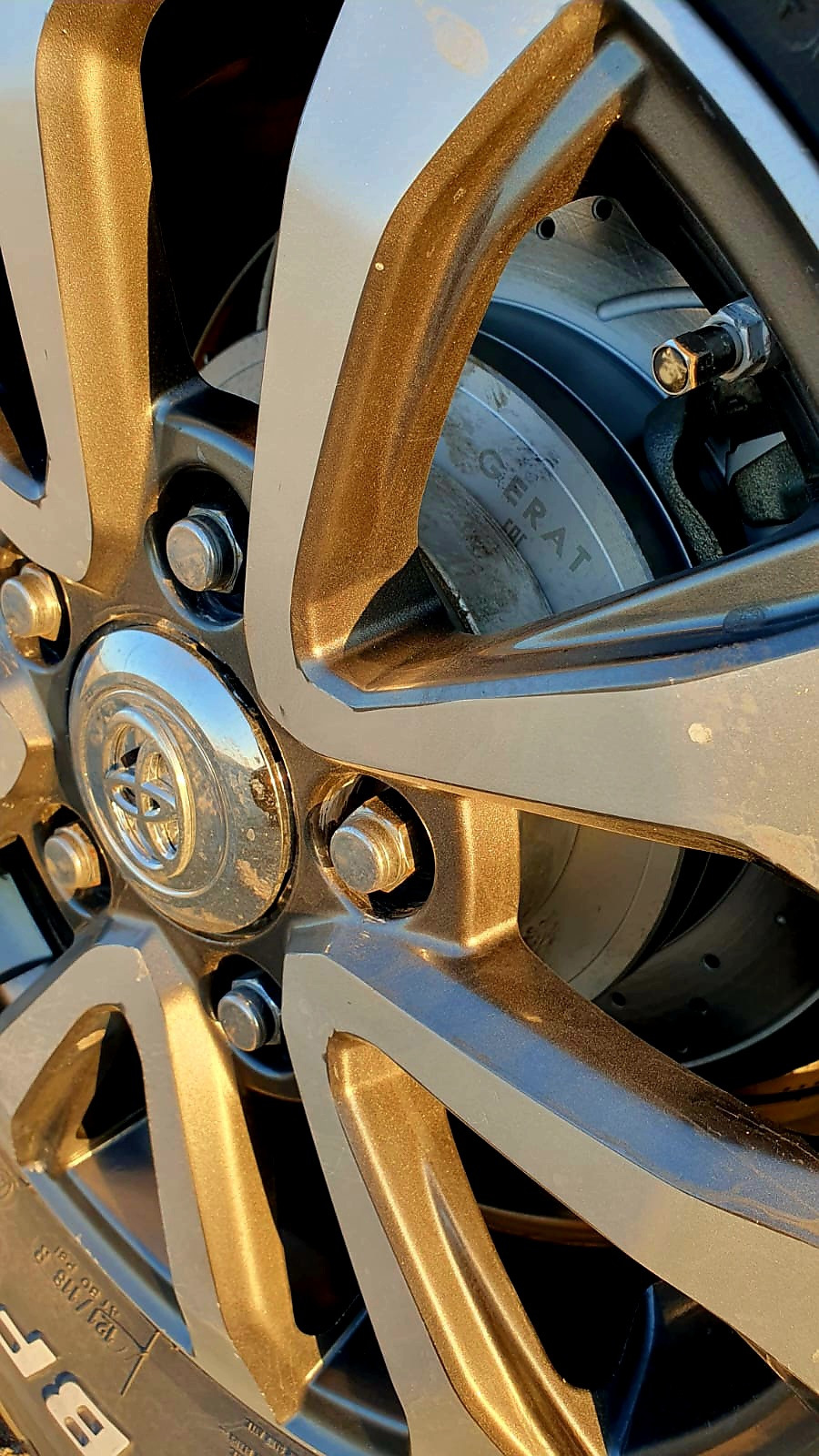 Фото в бортжурнале Toyota Land Cruiser 200