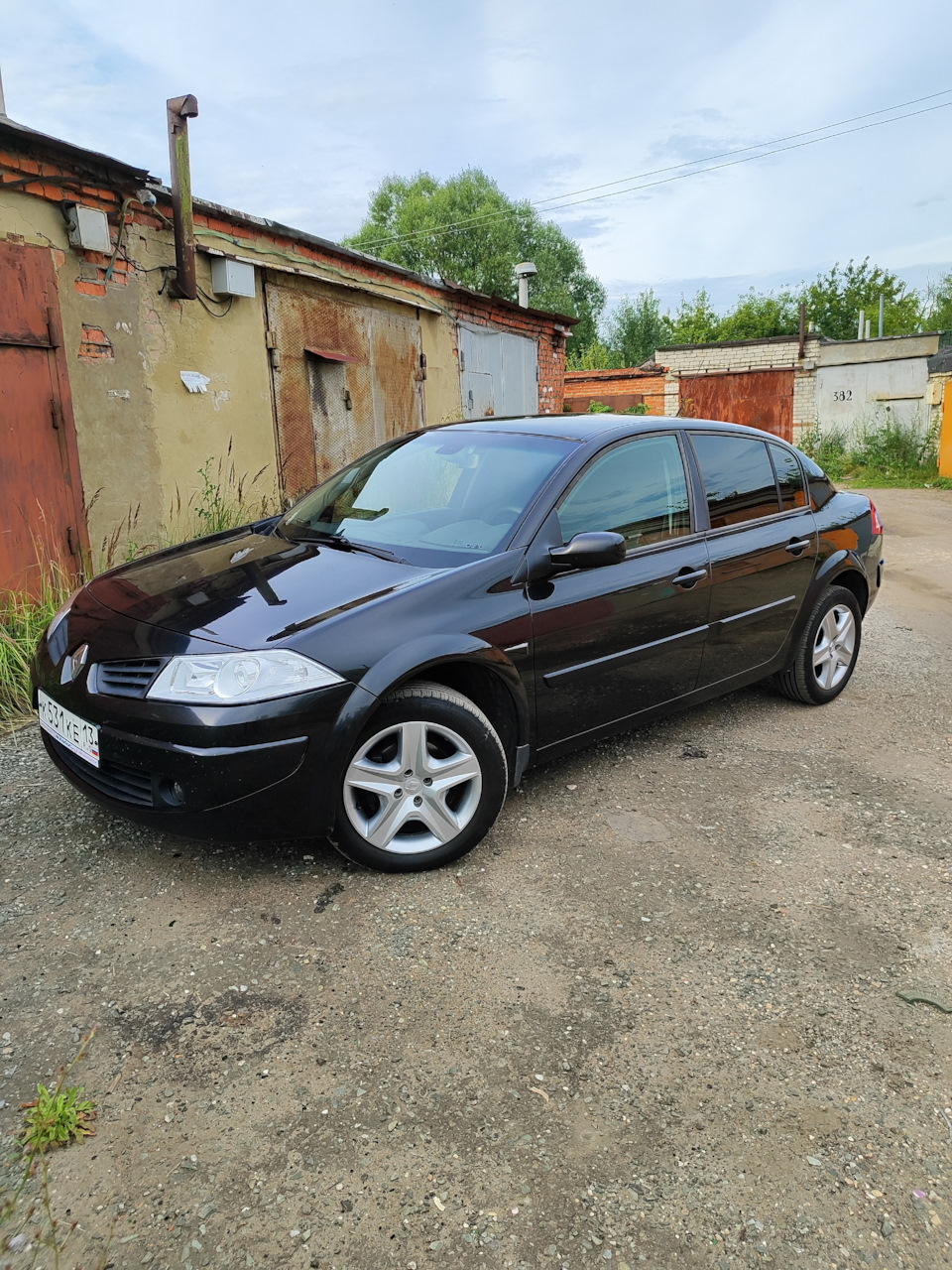 300000 — Renault Megane II, 1,6 л, 2007 года | просто так | DRIVE2