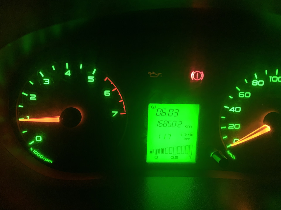 Горит лампочка масла — DRIVE2