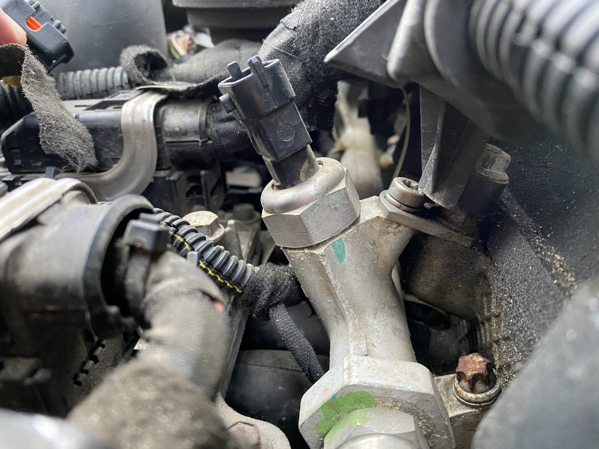 Ошибка датчик температуры топлива. Датчик температуры топлива vag. Ошибка датчик температуры топлива. 5. Р0183 датчик температуры топлива а-высокий уровень входного сигнала.