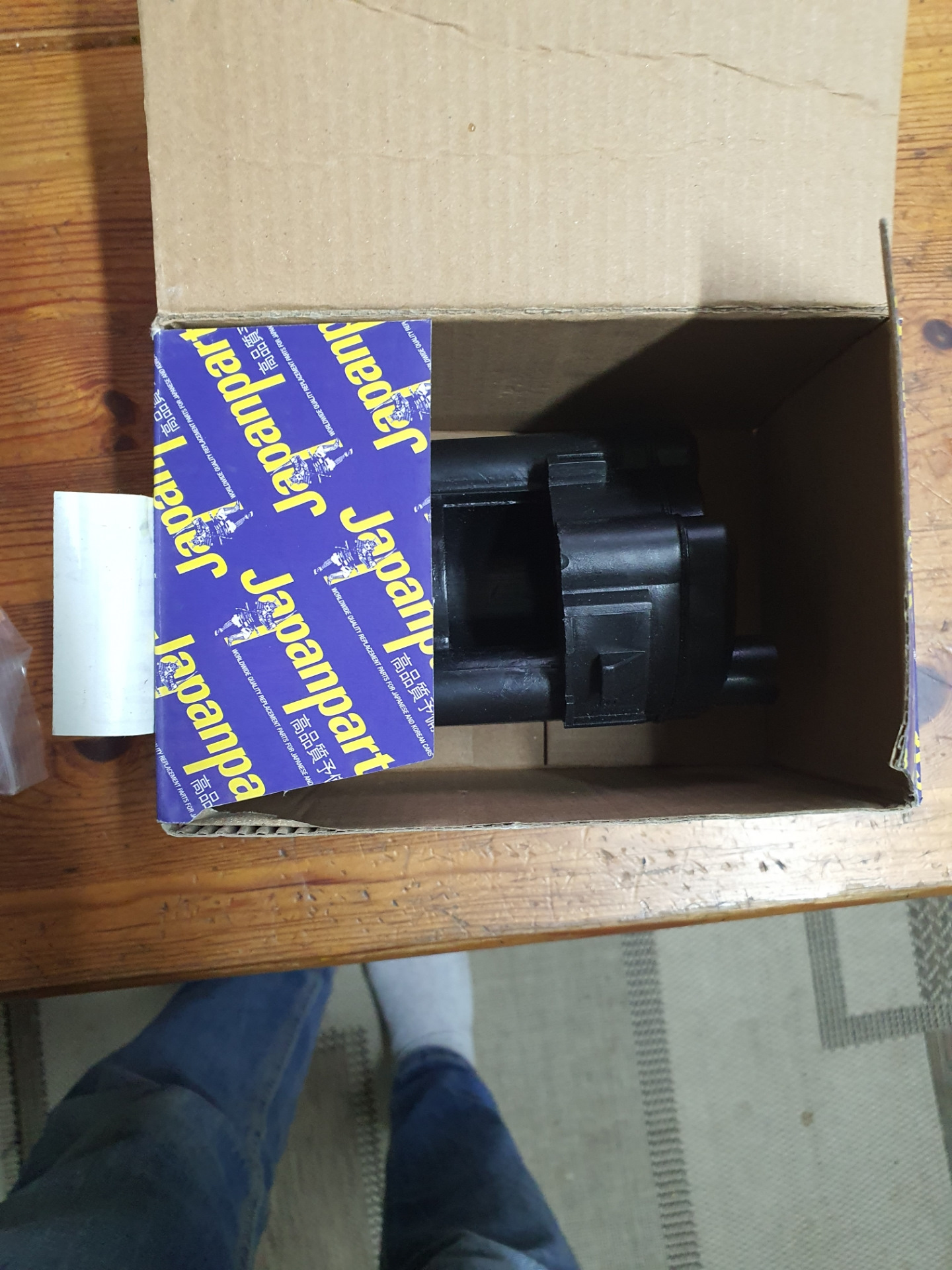 Ну вот, готовлю запчасти, небольшому — то заменить надо будет шаровые ...