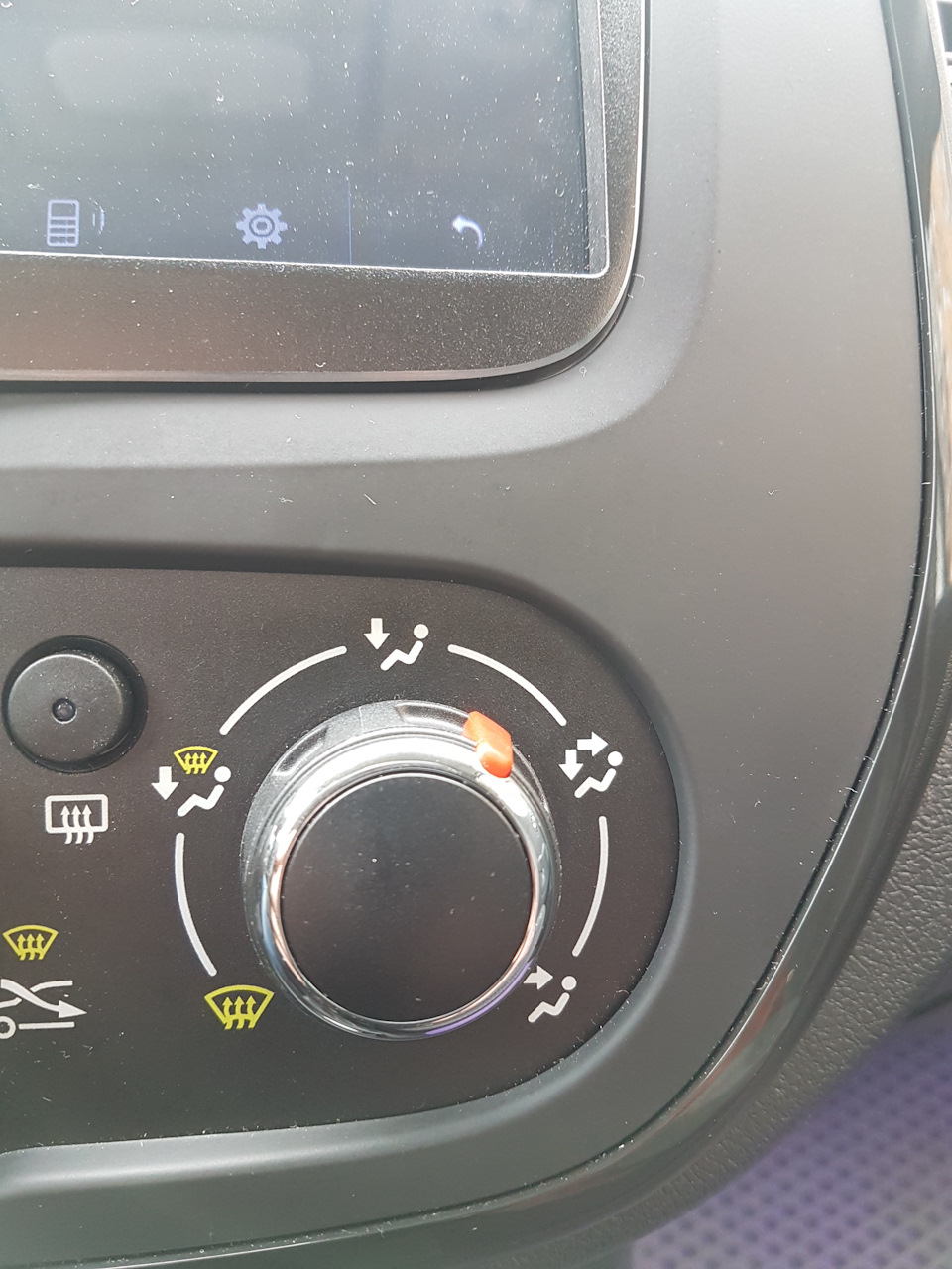 Положение 3 — Renault Kaptur (2016)