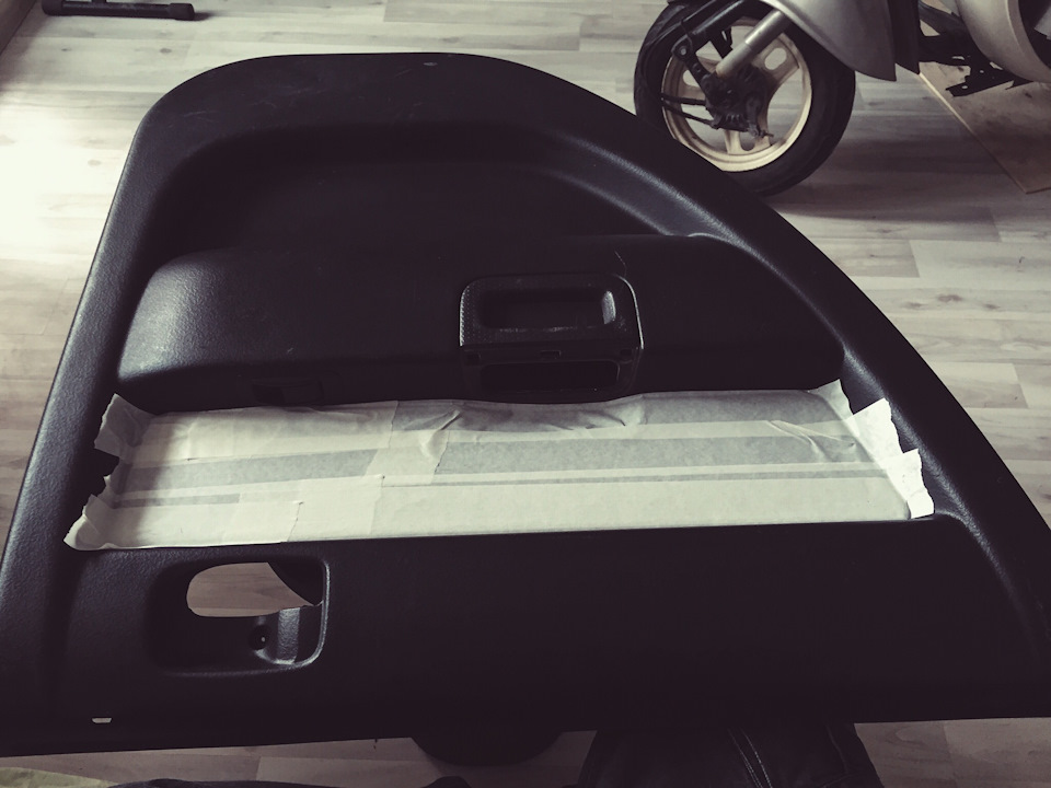 Замена лампочки в ангельских глазках. — BMW 3 series (E90), 2 л, 2007 ...