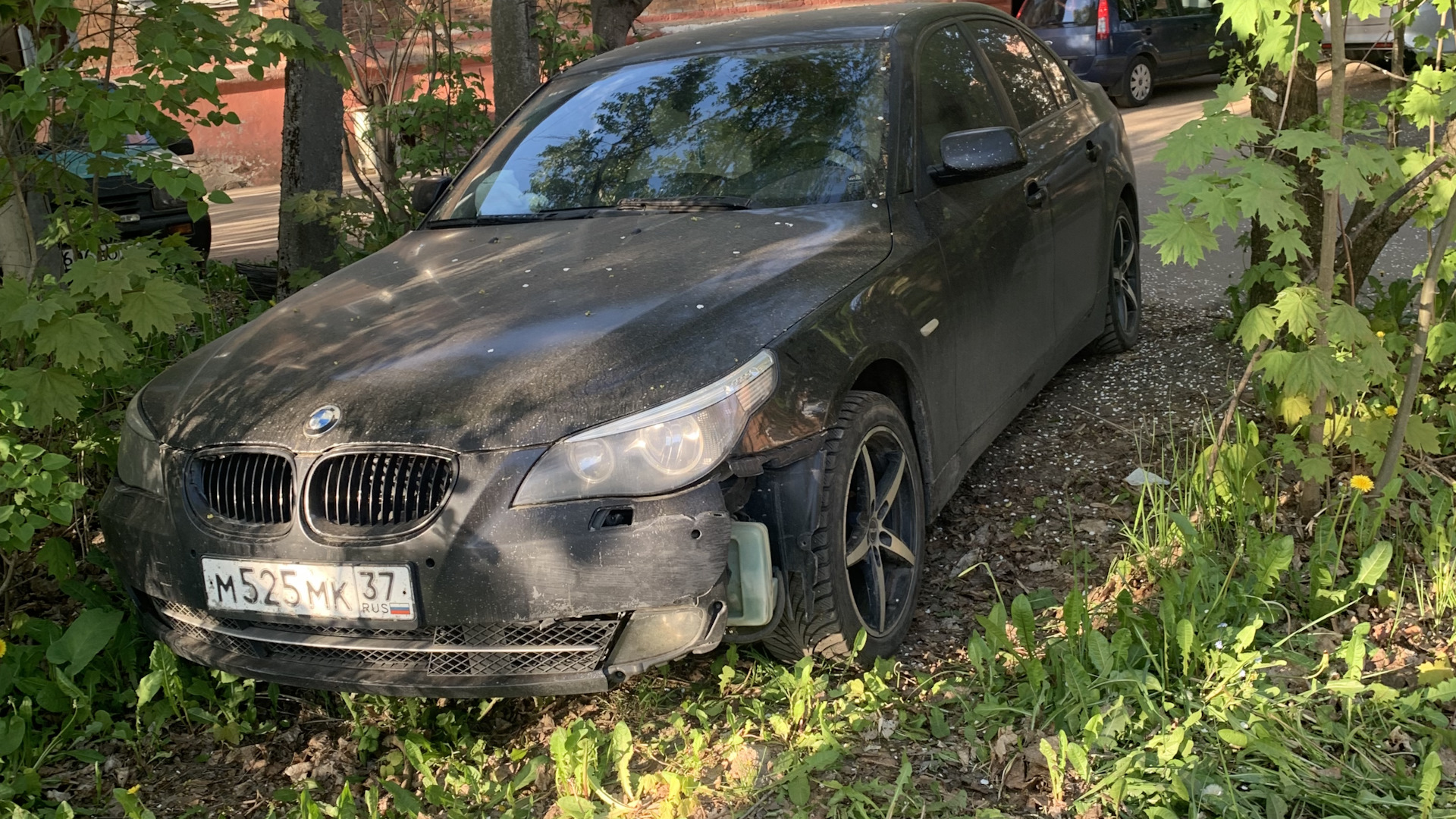 BMW 5 series (E60) 4.4 бензиновый 2004 | Елена Николаевна v8 МКПП на DRIVE2