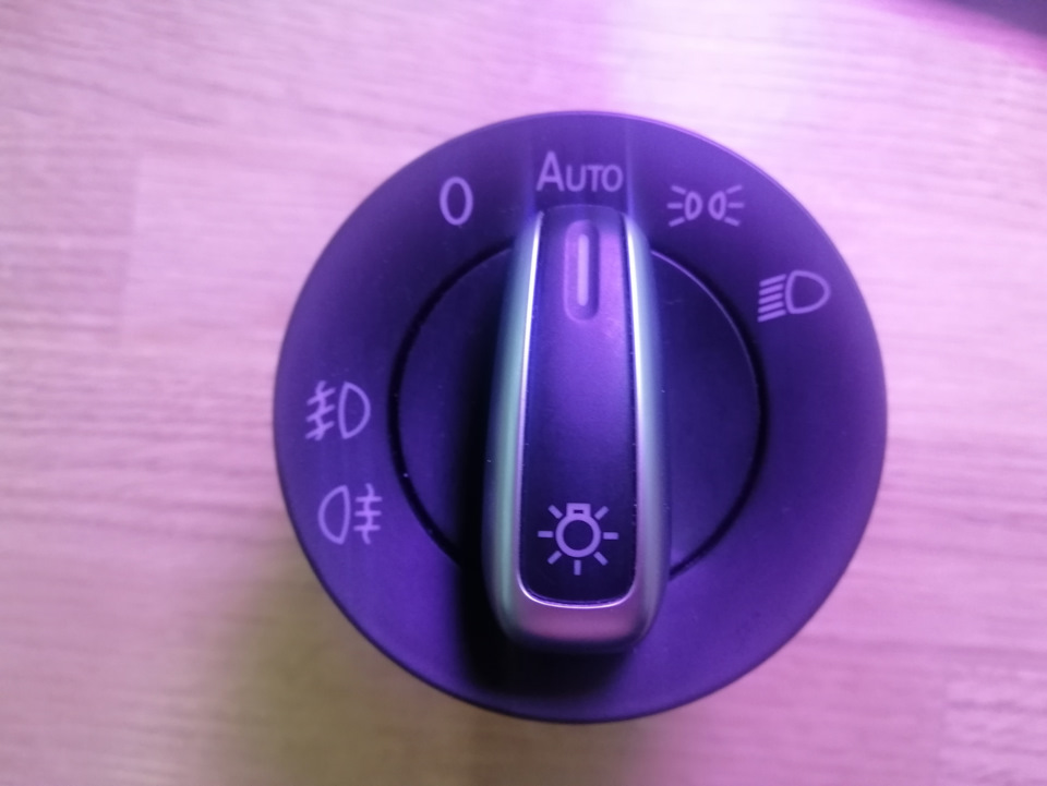 Замена зеркала на европейское, переключатель фар и новые дворники ...