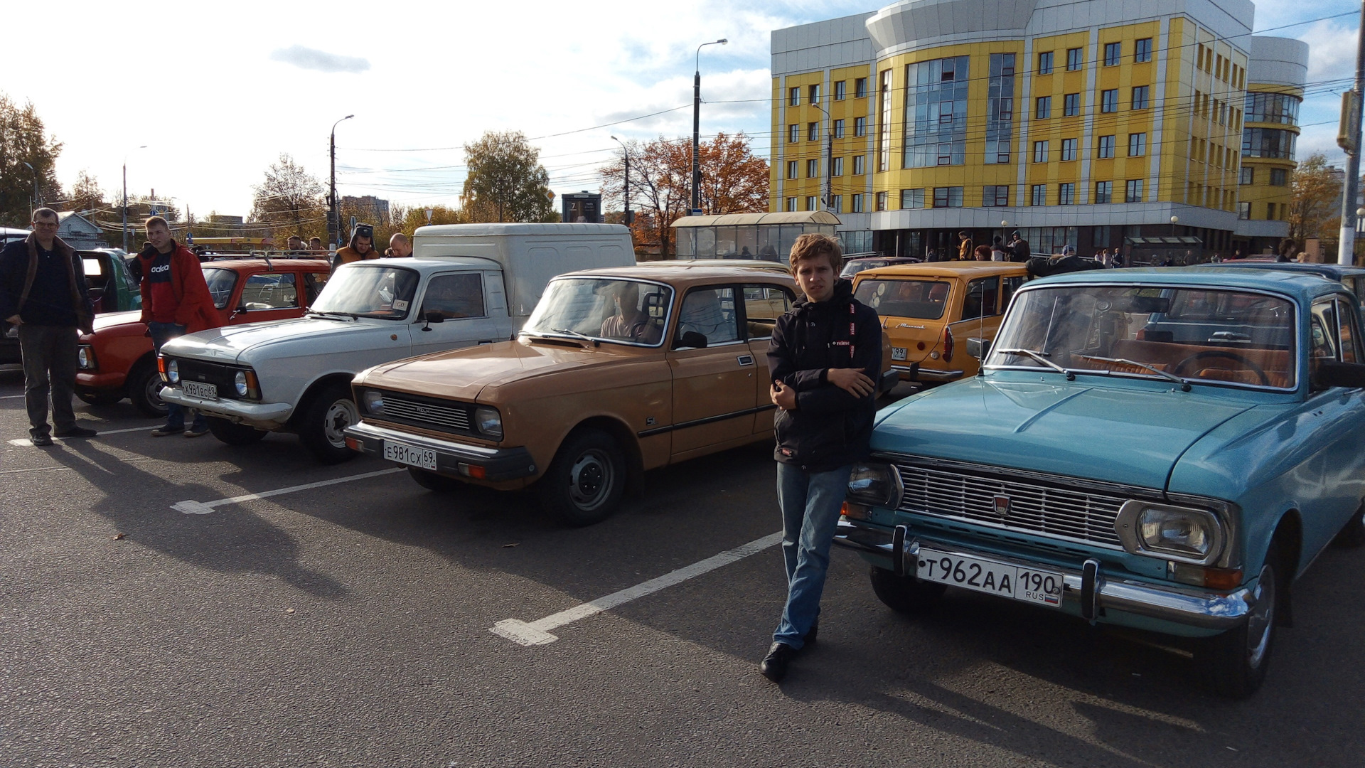 Москвич 412 1.5 бензиновый 1975 | Семейный на DRIVE2