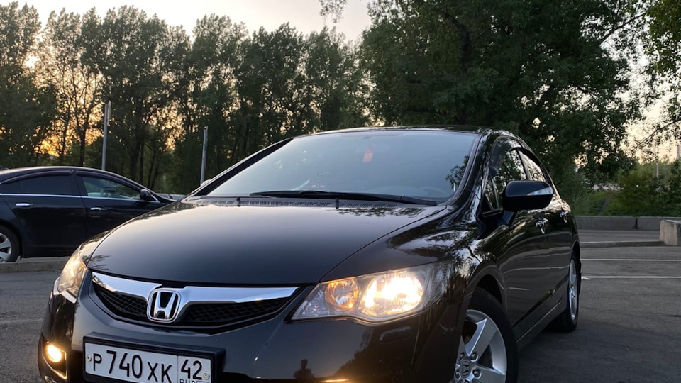 Honda Civic 1.8 AT