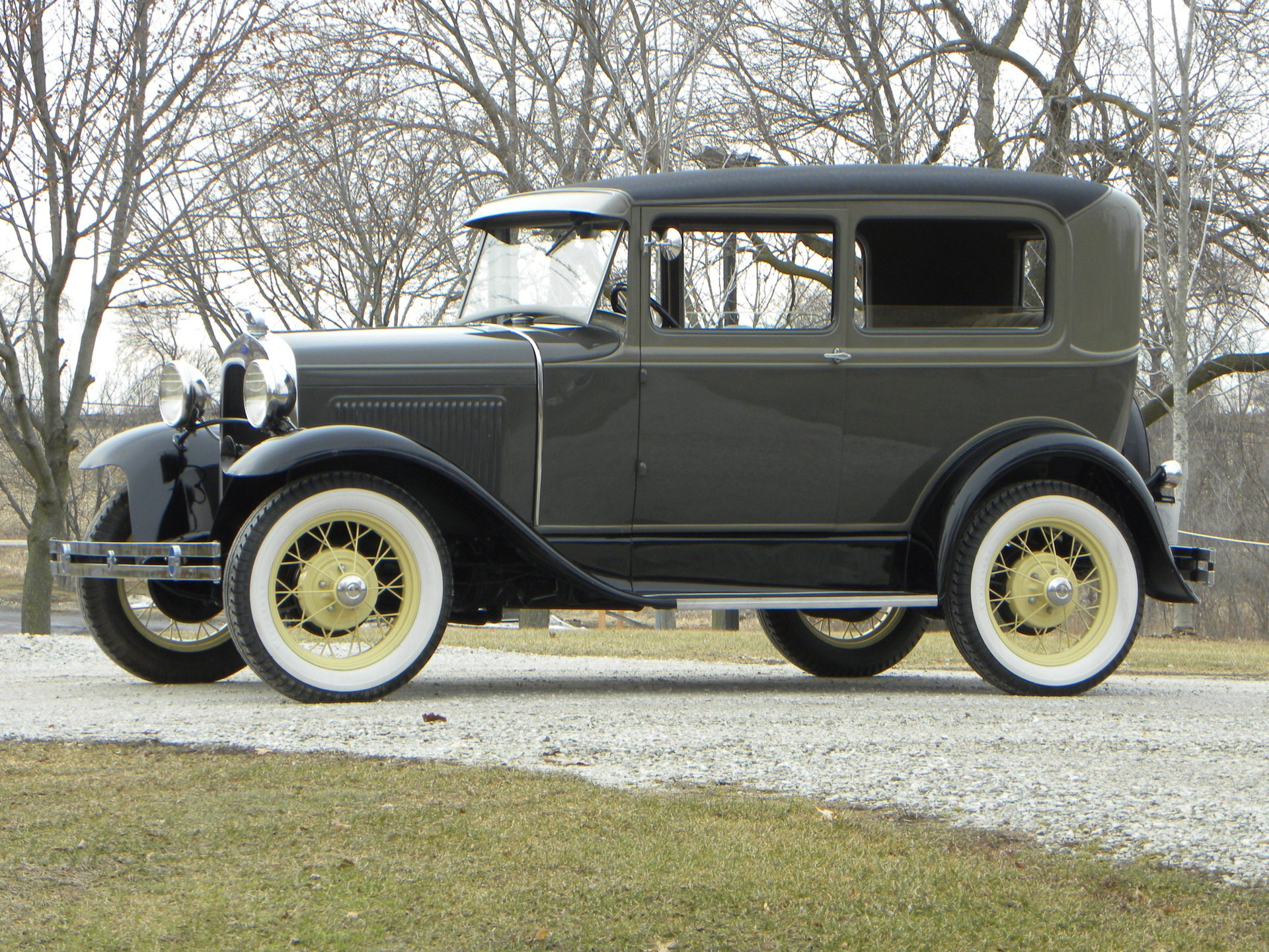 Ford model a 1930 sedan