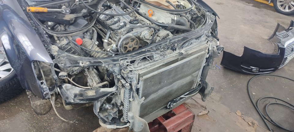 Дует холодным воздухом на холостых — Audi A4 (B7), 1,8 л, 2007 года ...