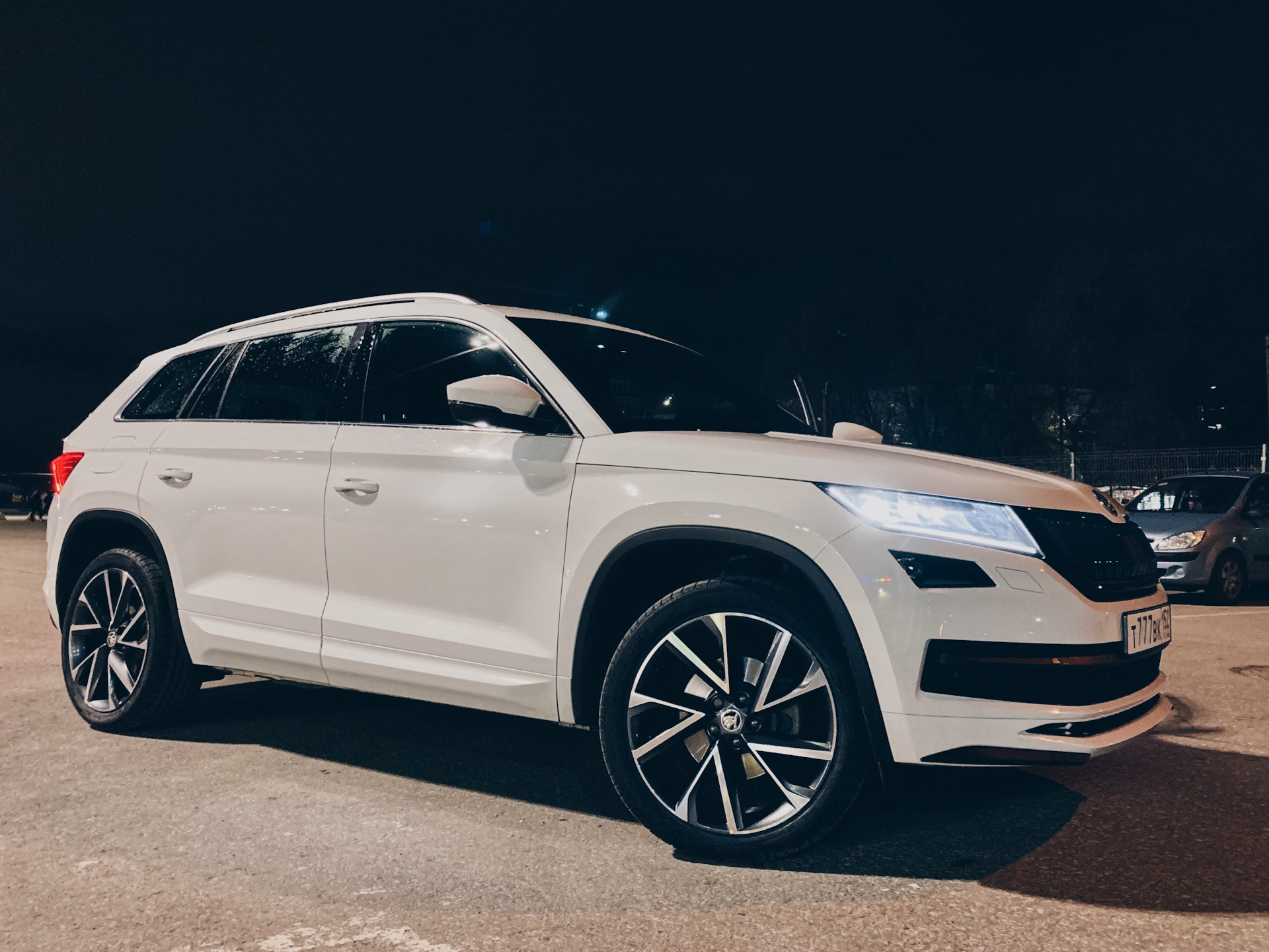 VEGA R20 в цвете антрацит на лето — Skoda Kodiaq, 1,4 л, 2021 года |  колёсные диски | DRIVE2