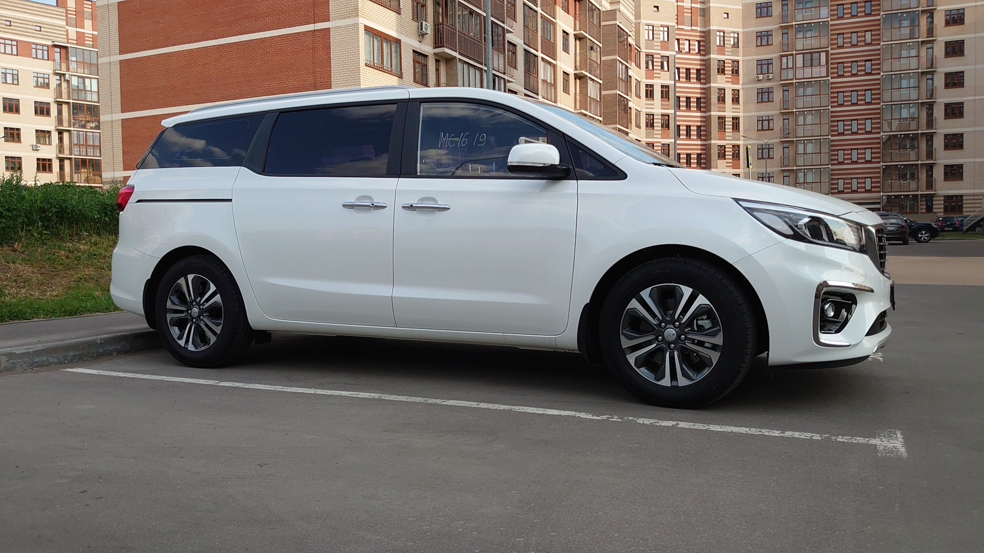 Машина отличная. Жаль расставаться — KIA Carnival (3G), 2,2 л, 2019 года |  другое | DRIVE2