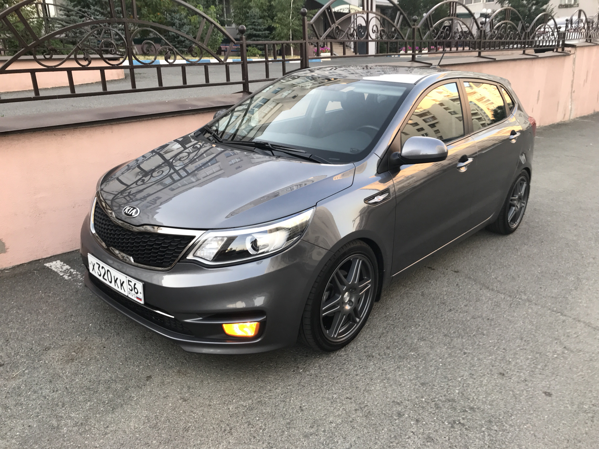 Kia KND 5