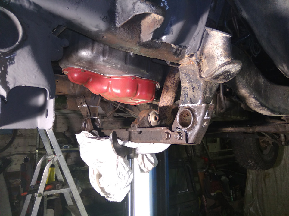 примерка — Mitsubishi Montero I