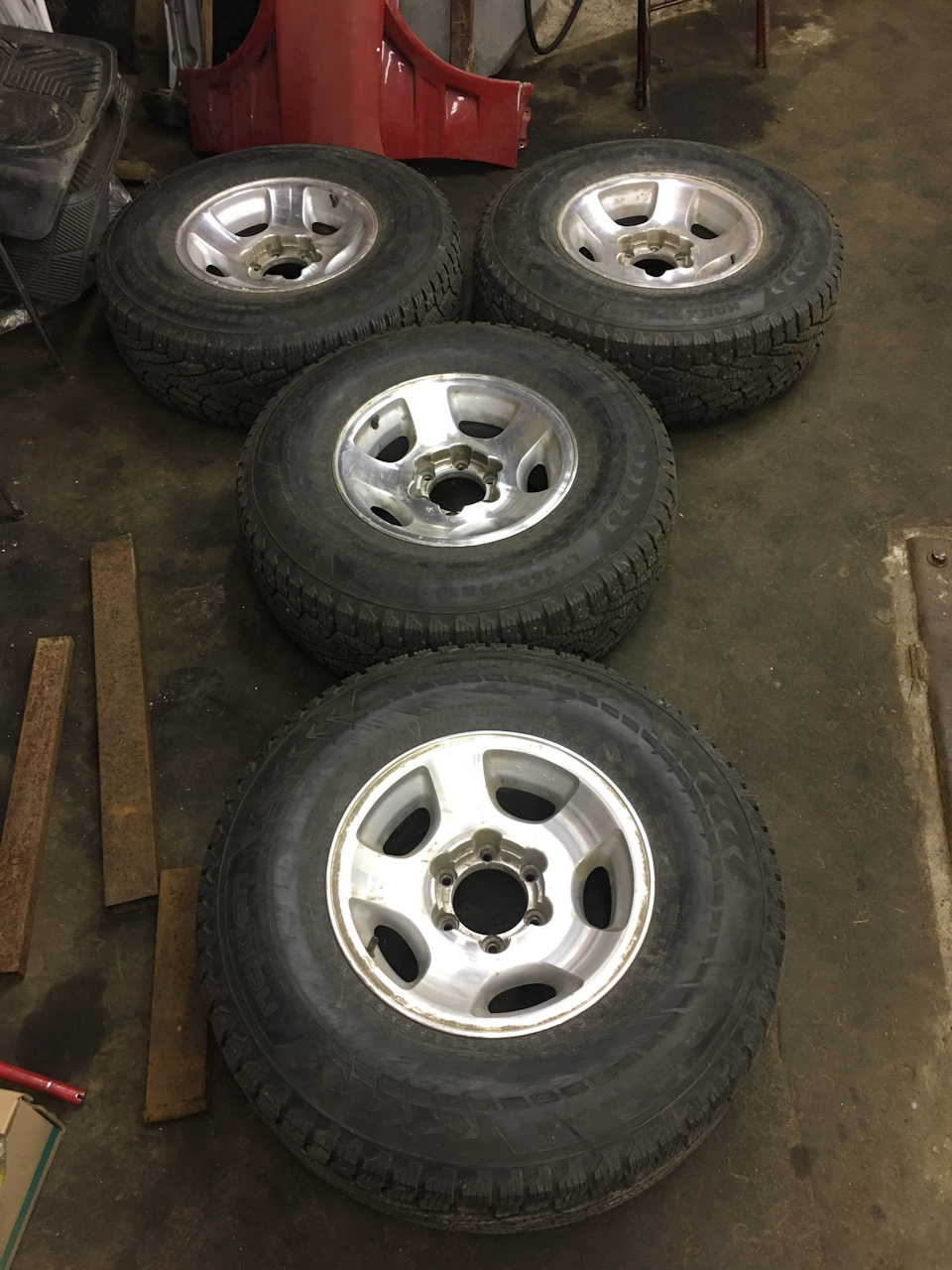 Фото в бортжурнале Toyota Hilux Surf (3G)