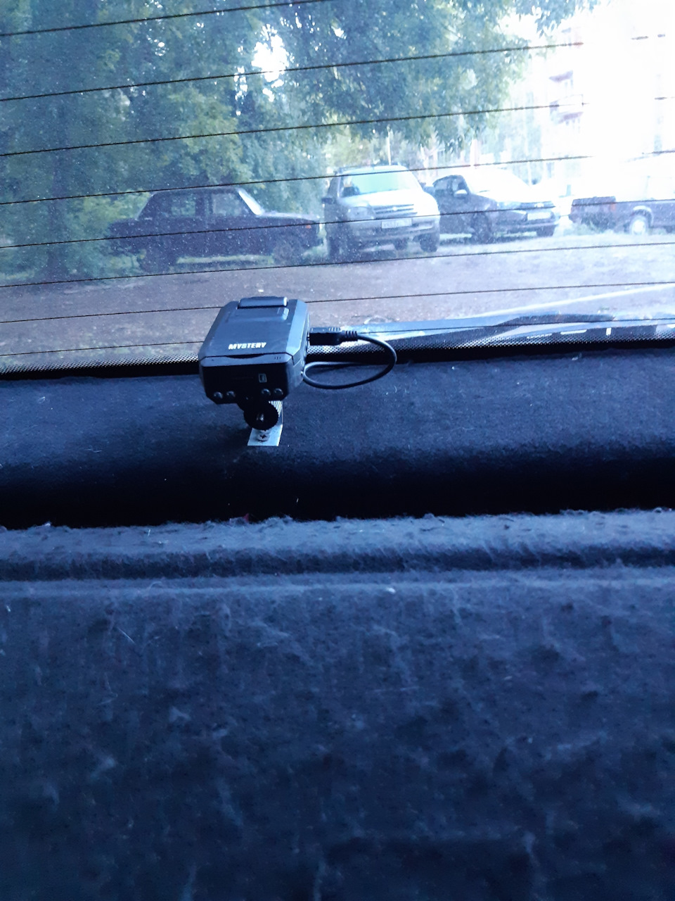 Установка видеорегистратора спереди и сзади на Лада Приора универсал ...