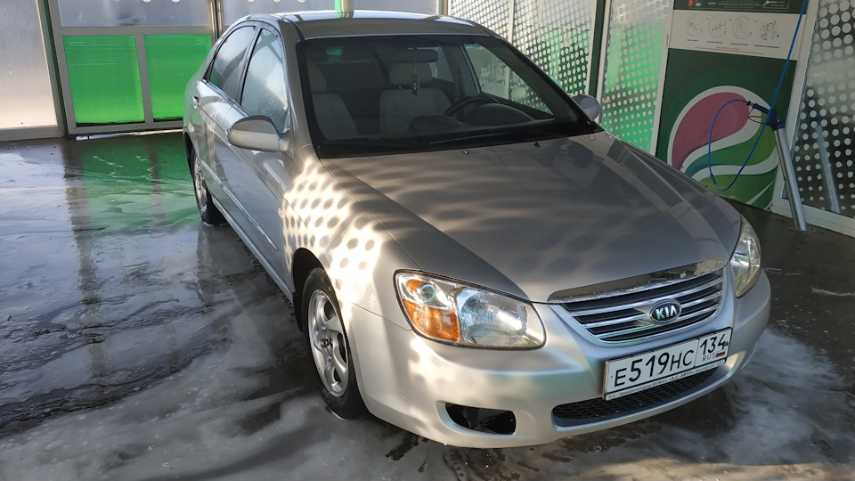 Загорается ручник при езде — KIA Cerato (1G), 1,6 л, 2007 года ...