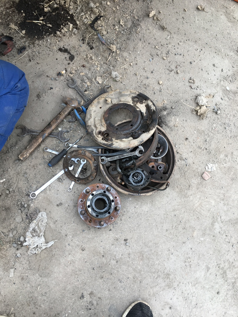 плановая установка дисковых тормозов — УАЗ 31512, 2,4 л, 2001 года ...