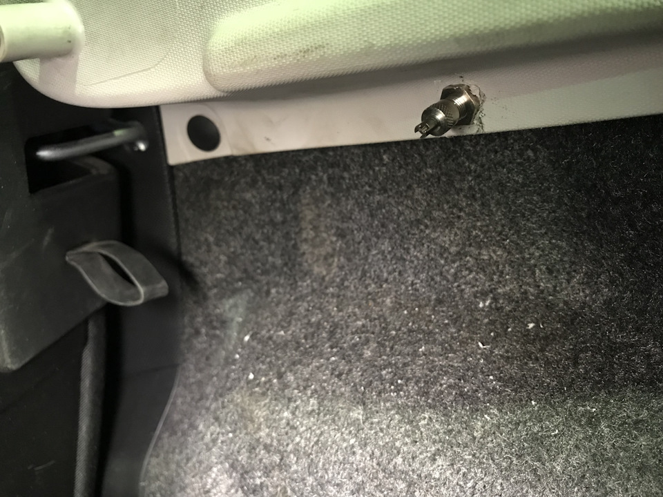 Установка пневмобаллонов в задние пружины. — Peugeot 107, 1 л, 2014 ...