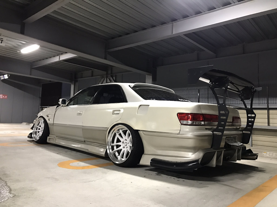 Toyota Mark 2 jzx100 JDM