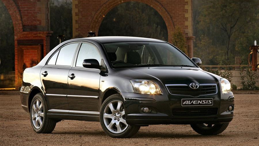 На разных осях разная резина — Toyota Avensis II, 2 л, 2003 года | шины ...