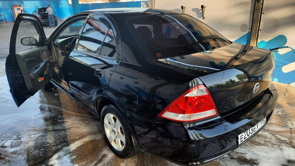 Как извлечь моторчик стеклоподъемника, если стекло не опускается ...