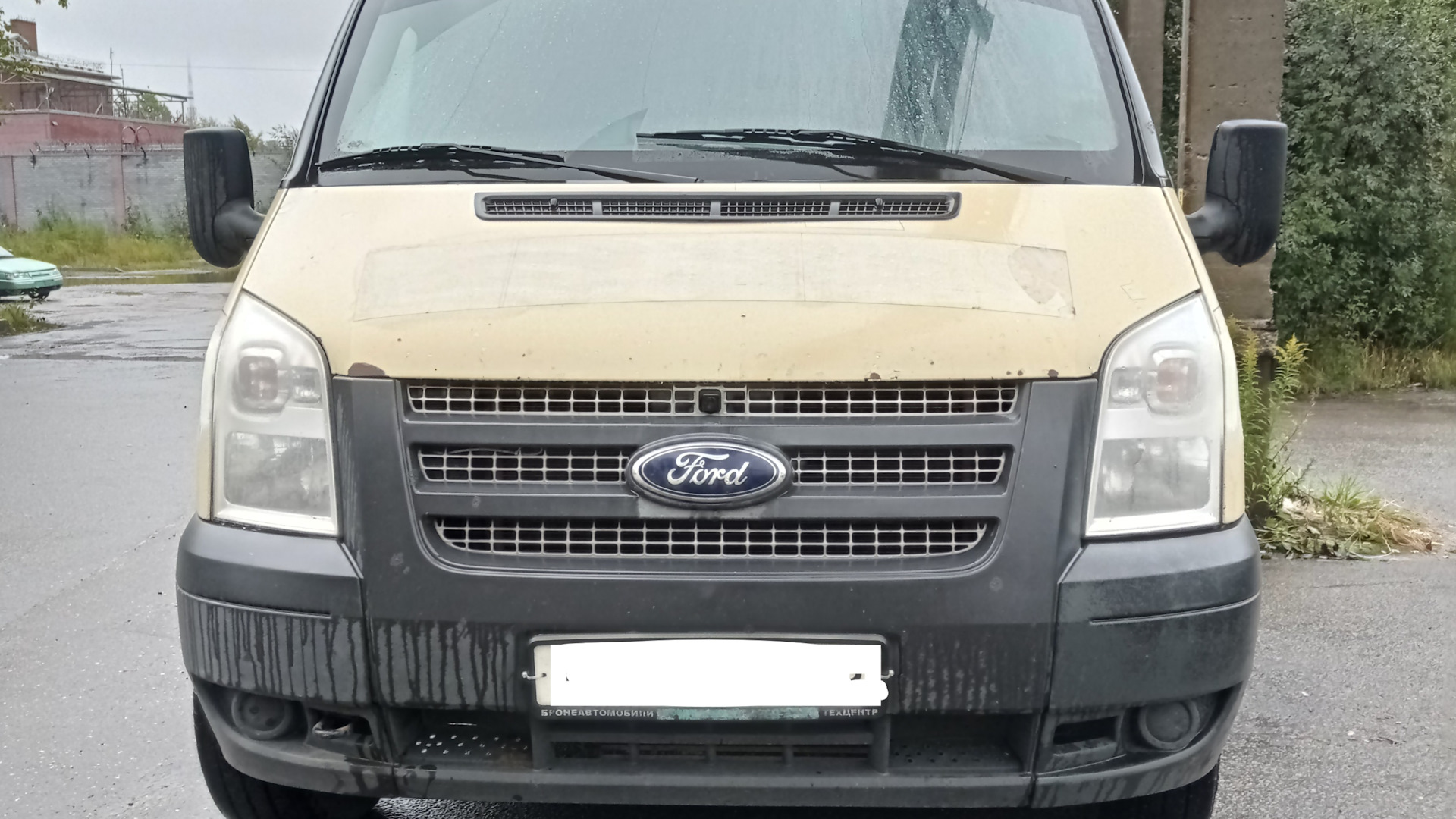 Ford Transit бронированный