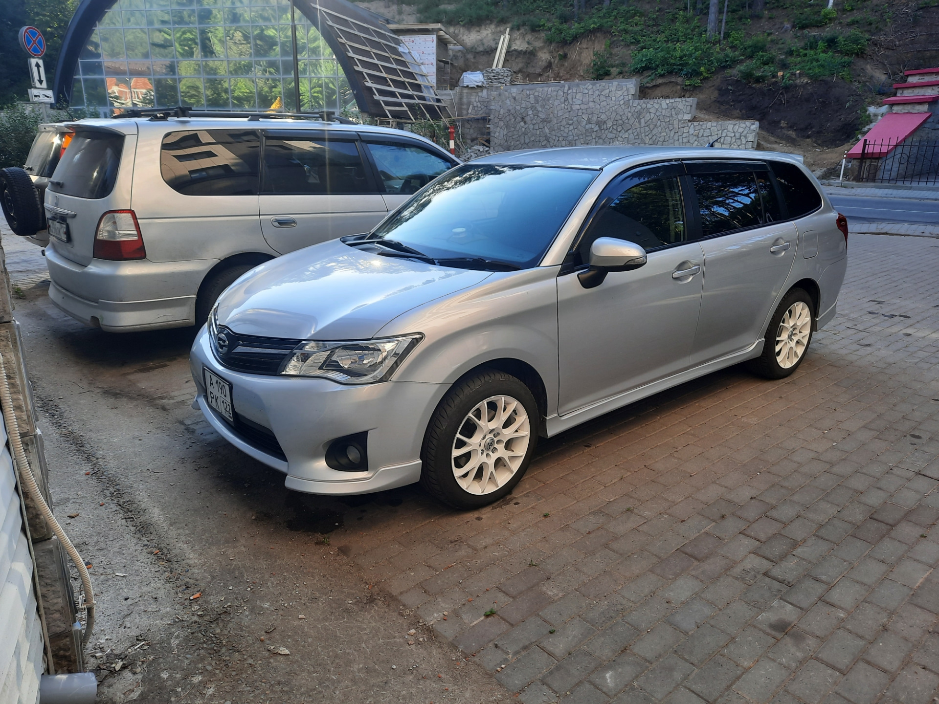 Toyota Corolla Fielder 165