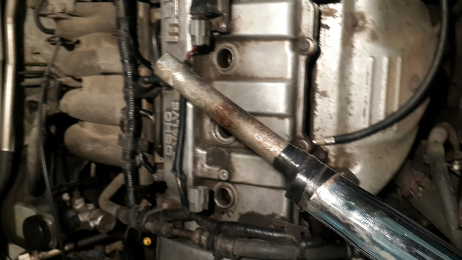 Номер двигателя мазда мпв 3. Троит двигатель мазда. Двигатель мазда фамилия 1. 5 грм. Разбор двигателя fp-de mazda.