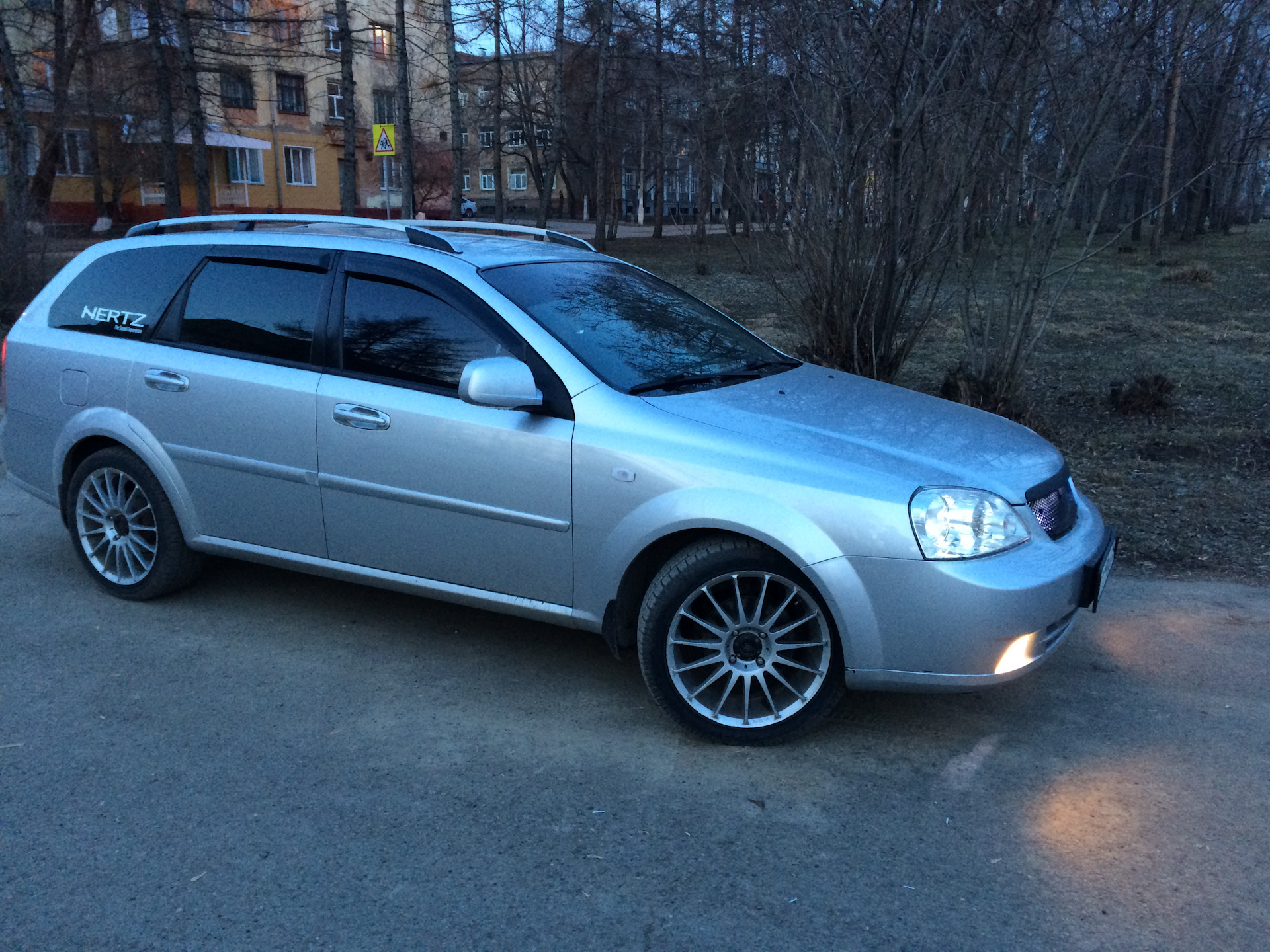 Chevrolet Lacetti на 17 дисках