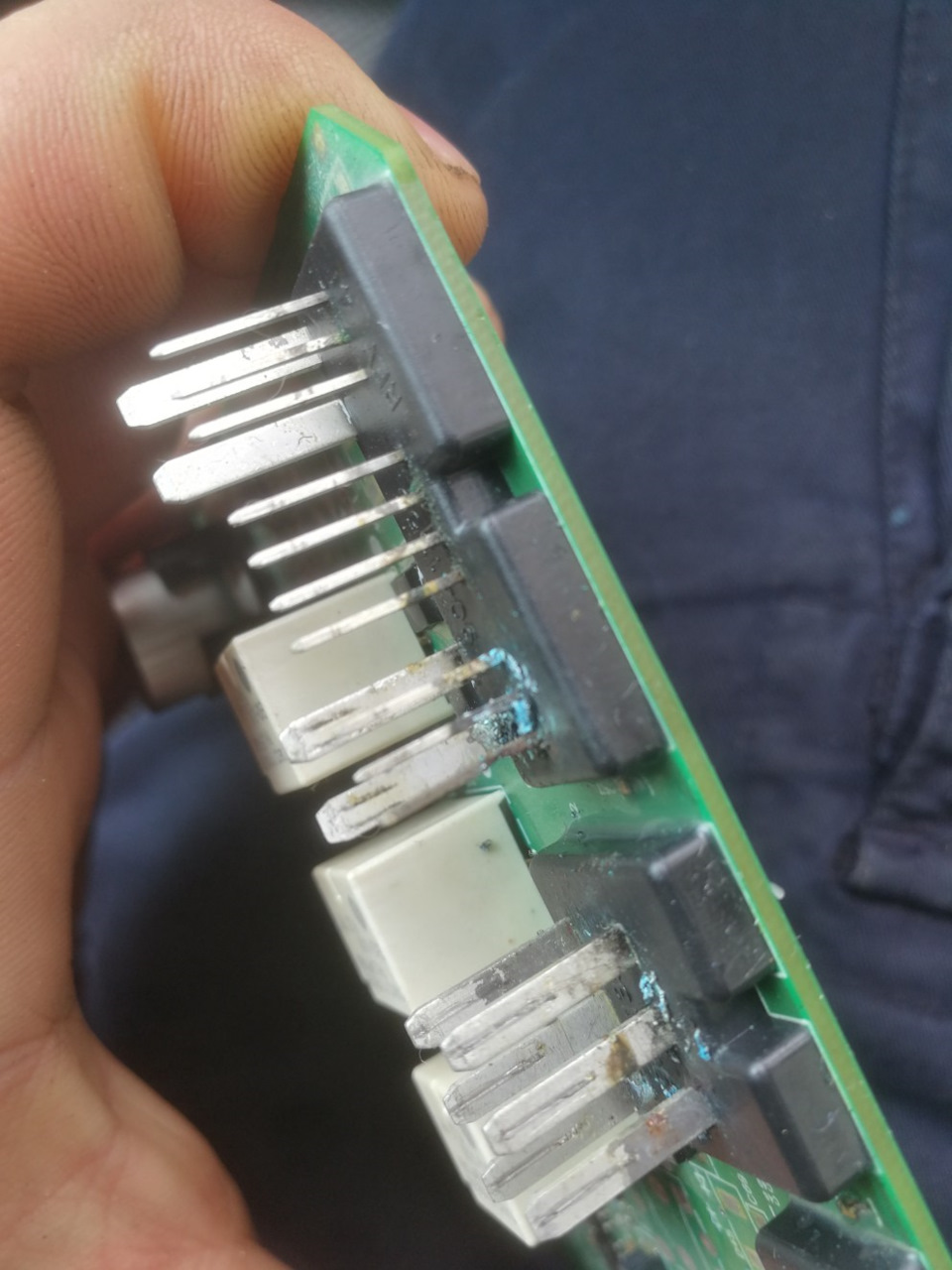 блок открытия багажника — Opel Insignia Sports Tourer (1G)