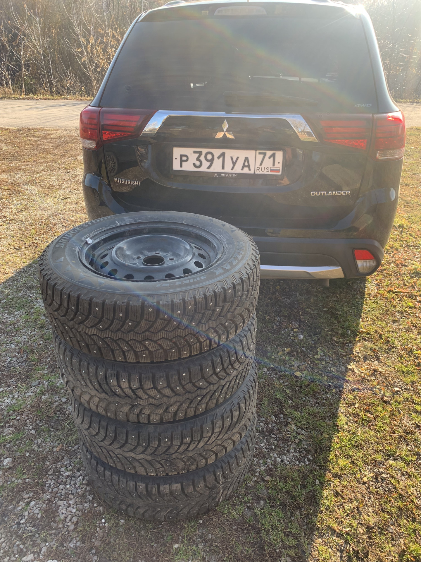 Замена масла в двигателе 100к пробега, зимние щетки Alca, ошиповка шин ...