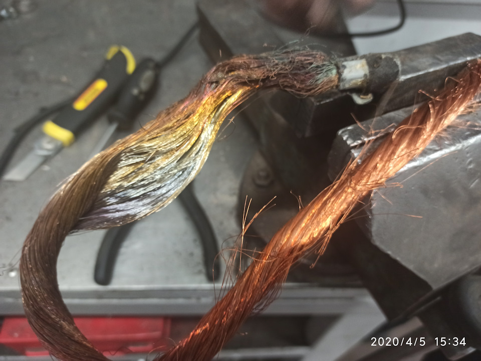 Масса — Audi Q7 (1G)