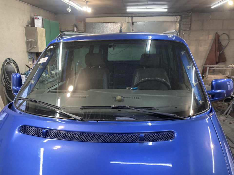 Фото в бортжурнале Volkswagen Multivan (T4)