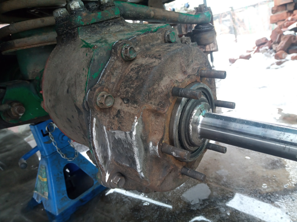 Протёрся бортовой редуктор — УАЗ 3159, 2,7 л, 2002 года | поломка | DRIVE2
