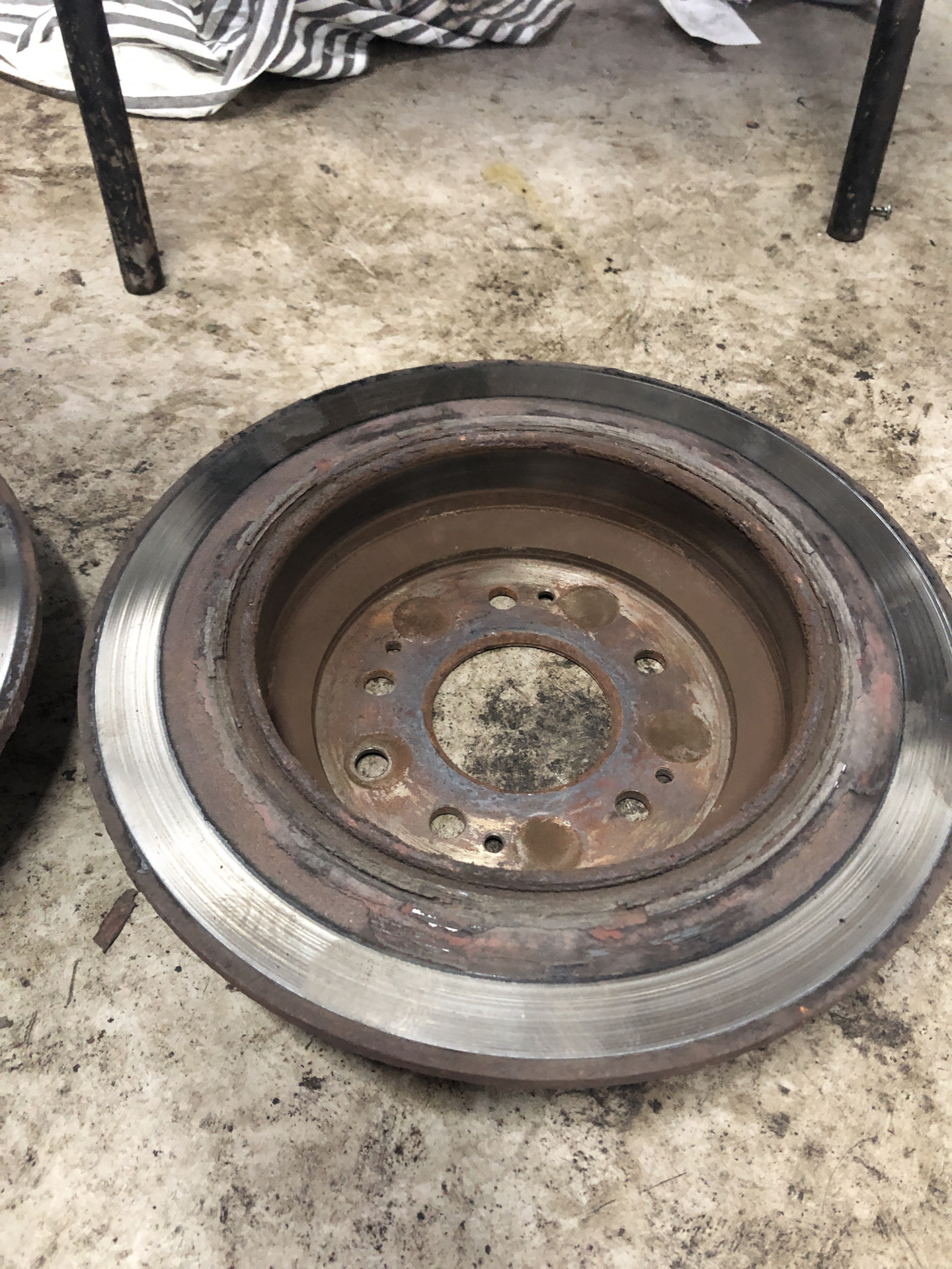 Заехал проверить колодки — Honda Accord (8G), 2,4 л, 2011 года ...