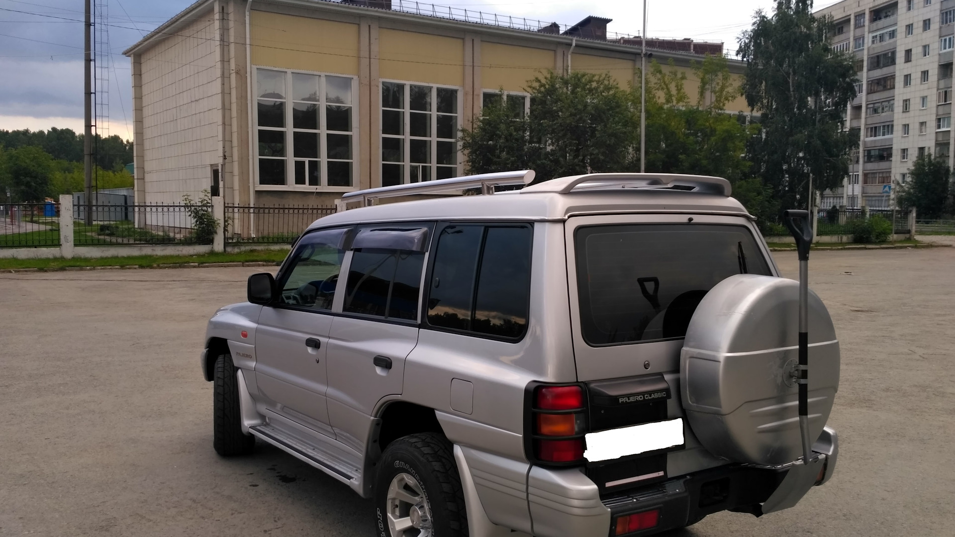 Mitsubishi Pajero (2G) 2.5 дизельный 2002 | Classic на DRIVE2