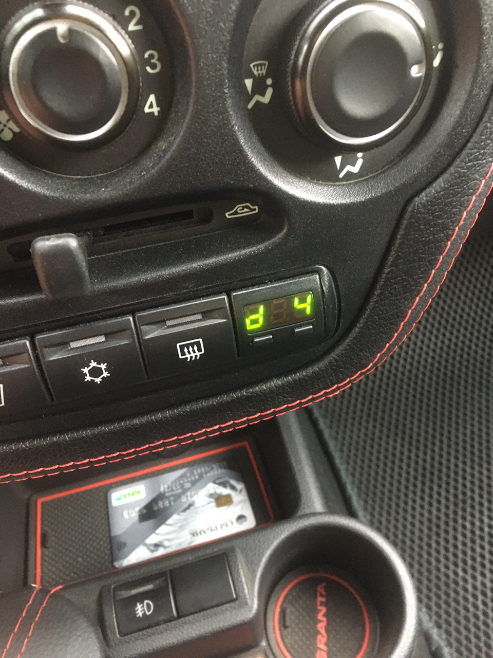 Чистка дроссельной заслонки — Lada Гранта, 1,6 л, 2014 года | плановое ...