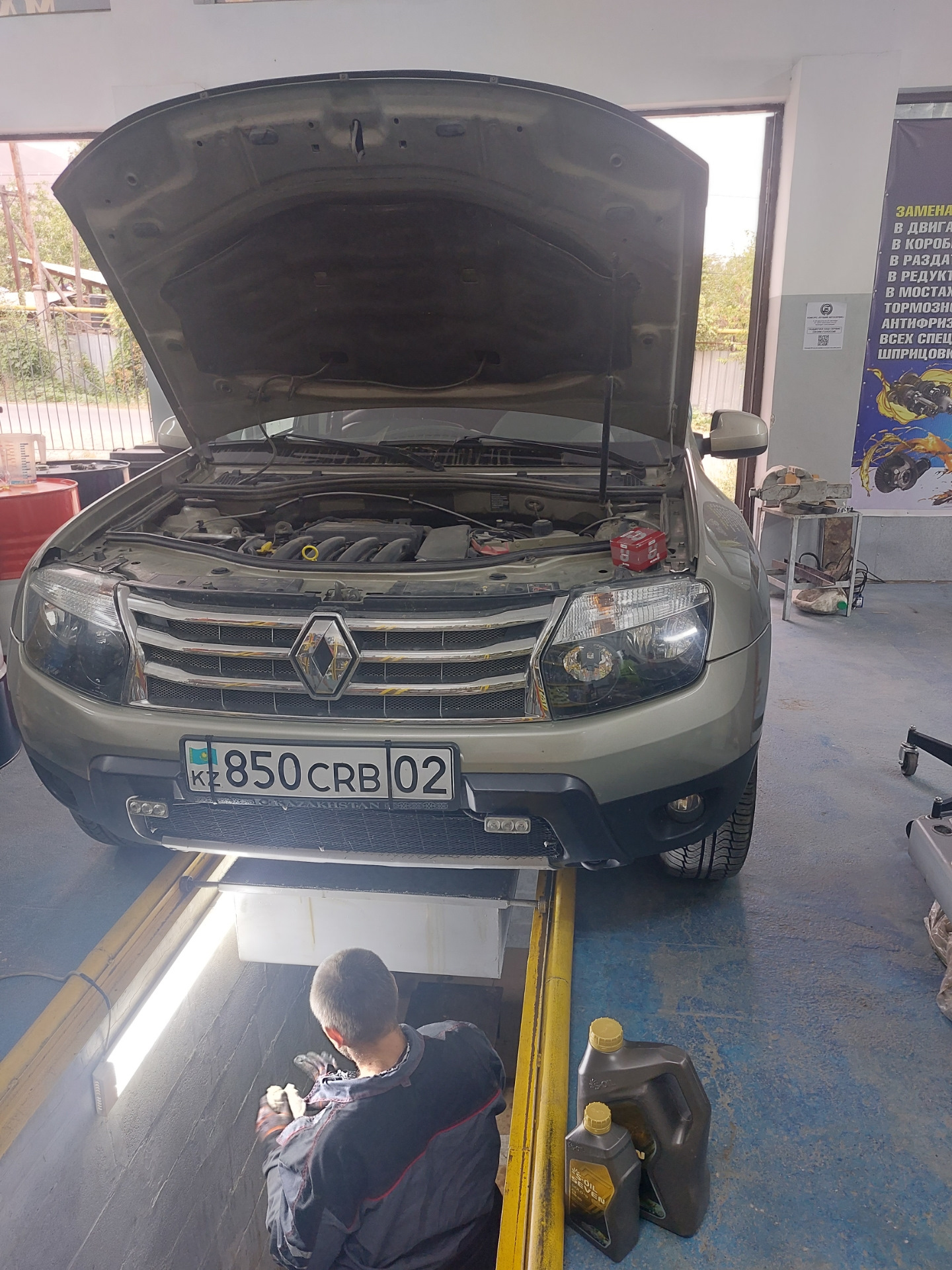 Очередное ТО. Смена масла на Soil. — Renault Duster (1G), 1,6 л, 2015