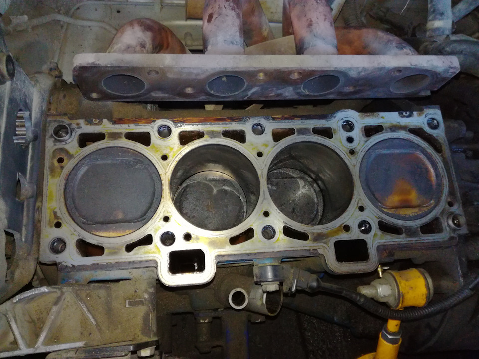 Фото в бортжурнале Lada Приора седан. Запчасти на фото: ATE10