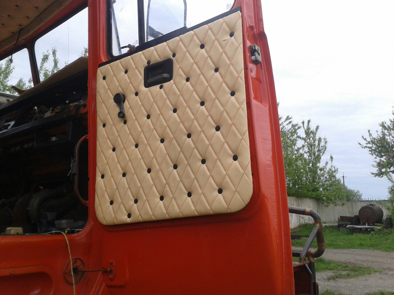 обшивка салона маз