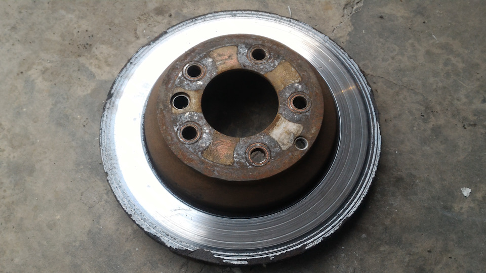 Фото в бортжурнале Volkswagen Touareg (1G)