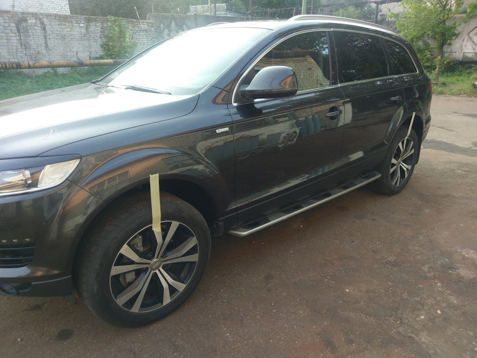 Фото в бортжурнале Audi Q7 (1G)