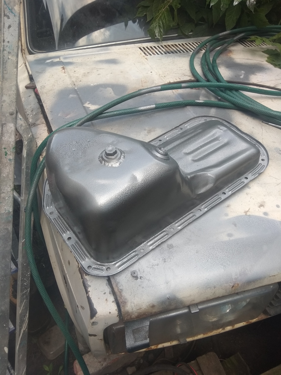 Вварил вторую пробку под масло приемником и покрасил — Lada 2120 Надежда