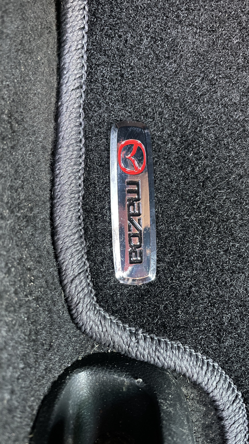 180 р на ВБ — Mazda 3 (1G) BK