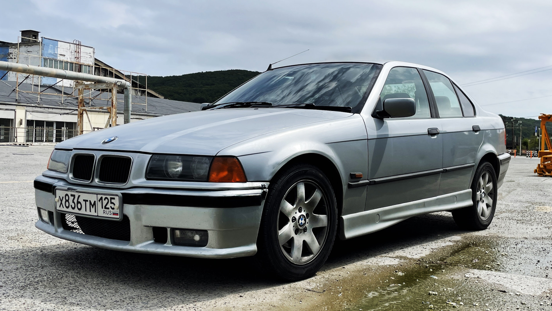 BMW 3 series (E36) 2.5 бензиновый 1996 | 323i Munich to Tokyo на DRIVE2