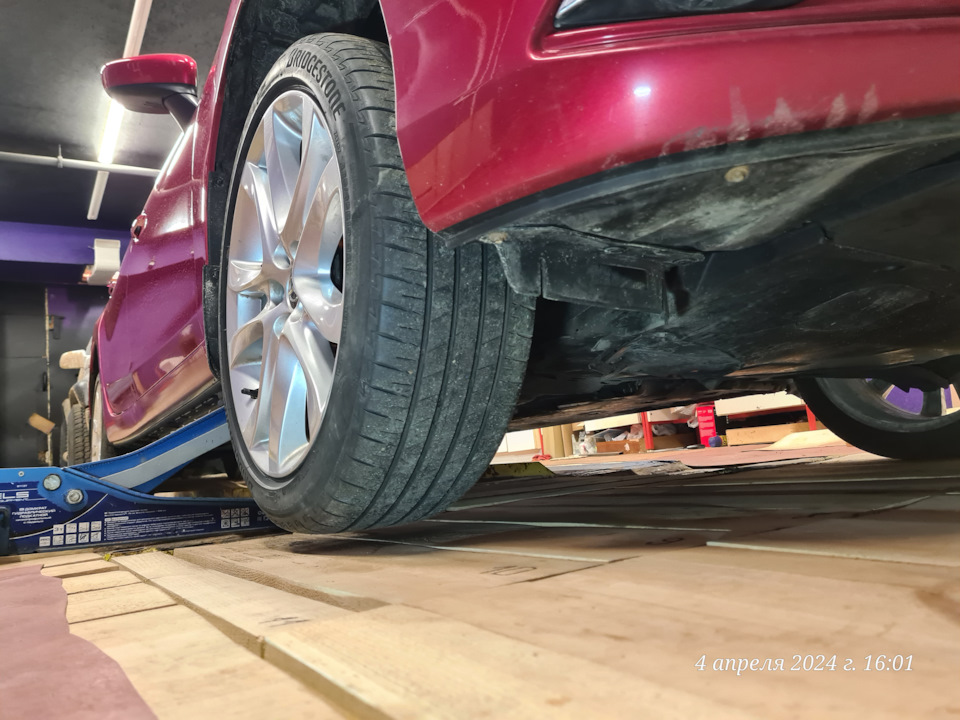 Замена шаровой и заднего сайлентблока переднего рычага — Mazda 6 (3G ...