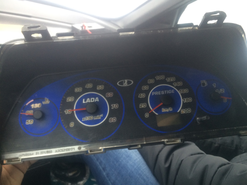 Установка щитка приборов vdo — Lada 21102, 1,5 л, 2003 года ...